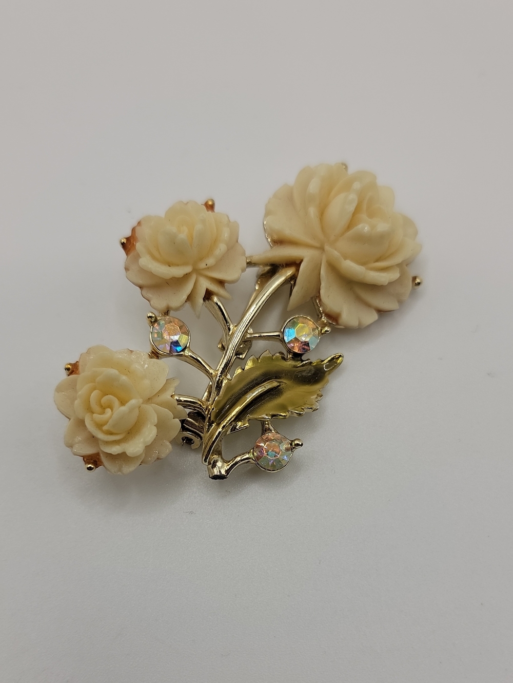 Vintage Carved Floral Cream Rose Brooch with Aurora Rhinestones - Picture 5 of 5